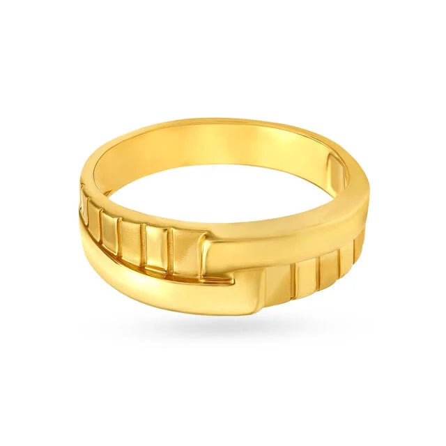 Stunning Geometric Gold Ring for Men