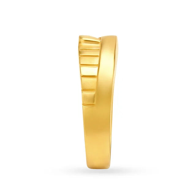 Stunning Geometric Gold Ring for Men