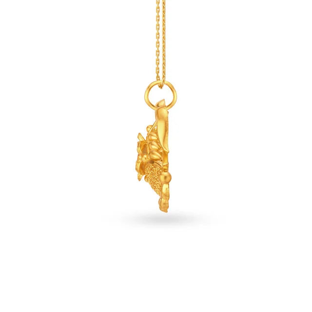 Elegant Gold Pendant