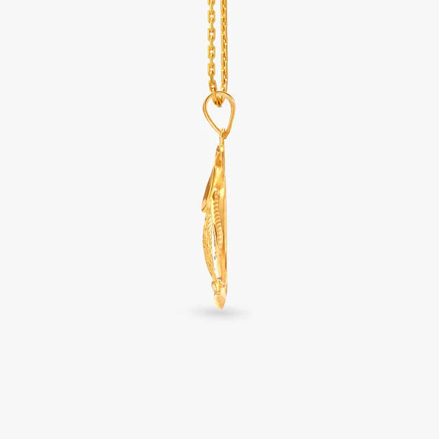 Graceful Flowing Gold Pendant and Earrings Set