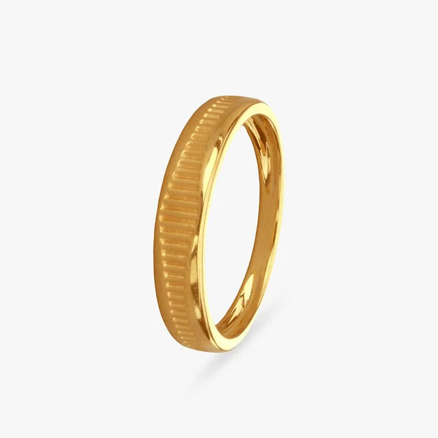 Timeless Valor Gold Finger Ring