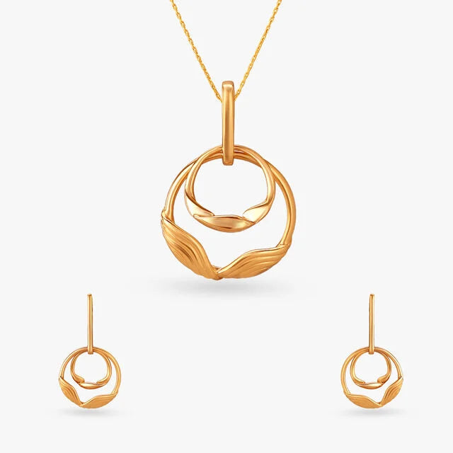 Circular Elegance Gold Pendant and Earrings Set