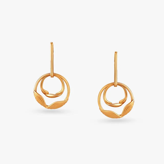 Circular Elegance Gold Pendant and Earrings Set